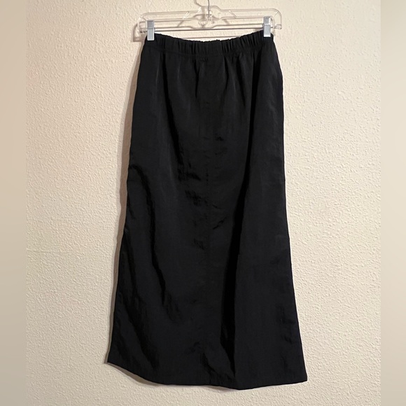 Nike Essentials Skirt - Picture 6 of 9